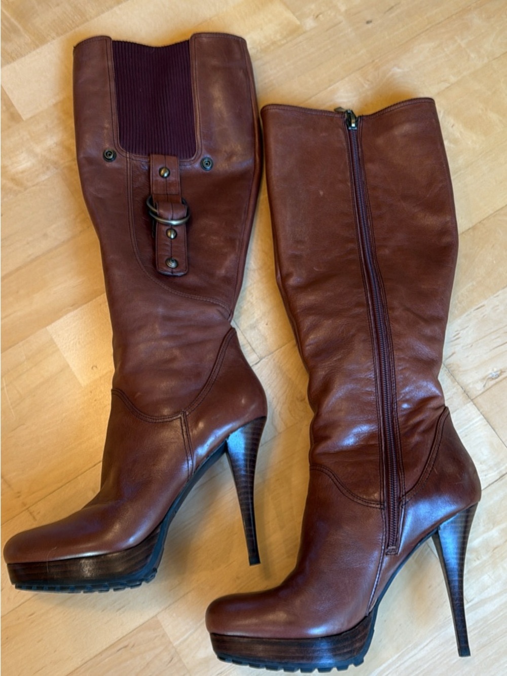 Guess Brown Leather Platform Knee high Boots 4” heel size 6 leather
